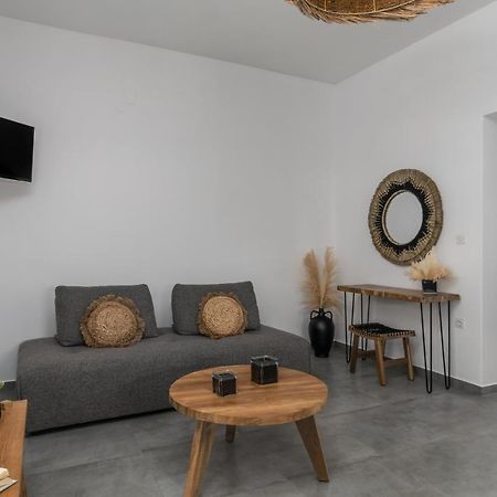 Kallia'S Suites Milos Adamantas  Zewnętrze zdjęcie